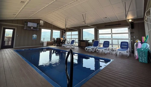 vrbo book now